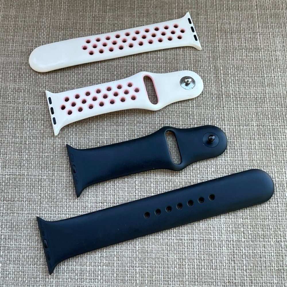 Unbranded 2 Replacement Band for iWatch Black/White Tone Sport Rubber Strap 44mm